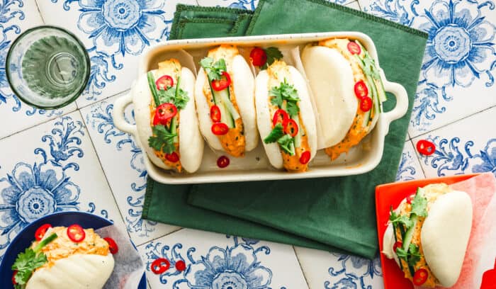 Kalaneuvos - Bao bunit lämminsavulohella