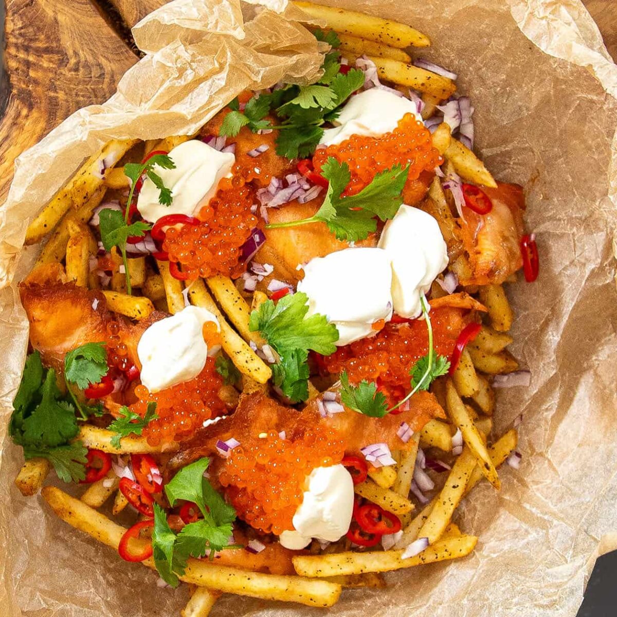 Loaded fries kirjolohipekonilla | Resepti | P&auml;&auml;ruoka – Kalaneuvos